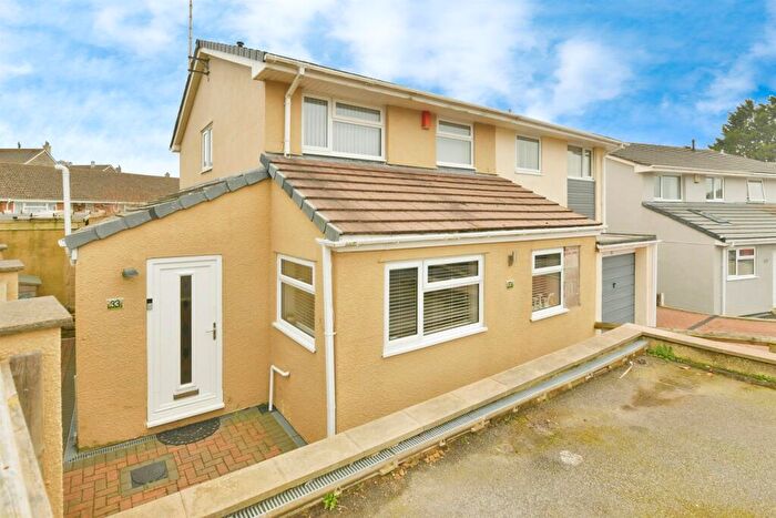 4 Bedroom Semi-Detached House For Sale In Hobbs Crescent, Saltash, PL12
