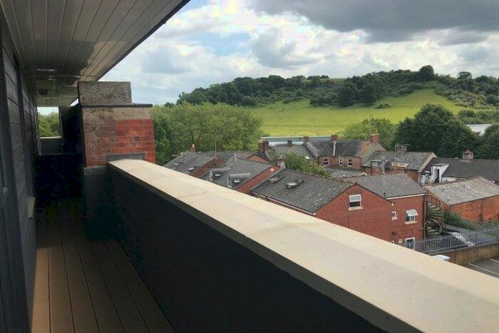 1 Bedroom Flat To Rent In Newton Road, Yeovil BA20