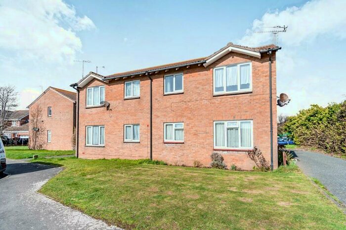 1 Bedroom Property To Rent In Beaumont Park, BN17