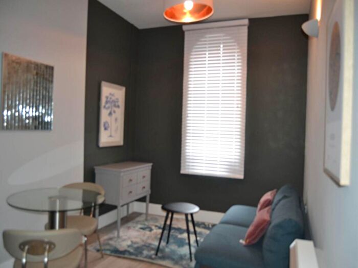 1 Bedroom Flat To Rent In Llandaff Mews, Llandaff Road, Canton, CF11