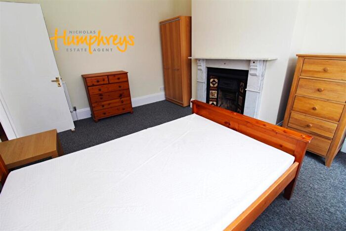 6 Bedroom Terraced House To Rent In Stafford Road, Southampton, SO15