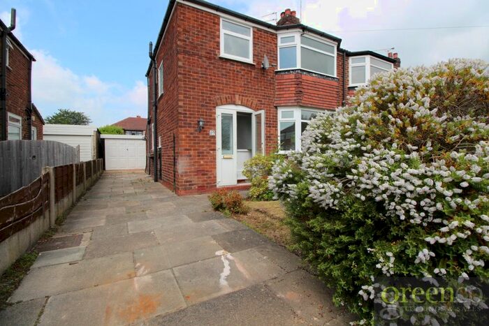 3 Bedroom Detached House To Rent In Newlyn Drive, Sale, Trafford, M33