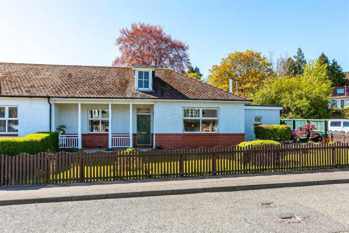 3 Bedroom Semi-Detached Bungalow For Sale In Tweed Road, Galashiels, TD1