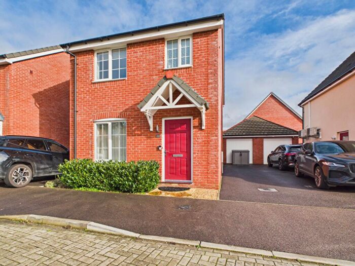 3 Bedroom Detached House For Sale In Shipridge Drive, Spencers Wood, Reading, RG7