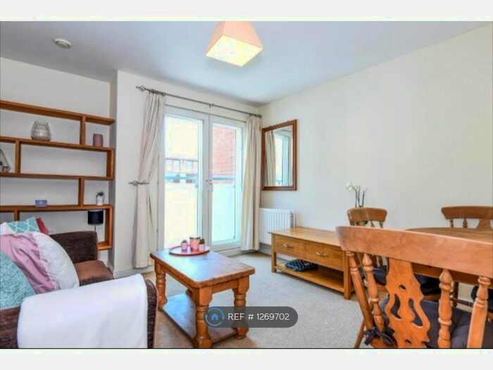 1 Bedroom Flat To Rent In Malcolm Place, Reading RG1