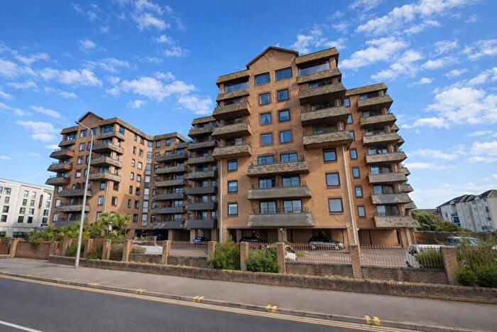 2 Bedroom Apartment For Sale In Carlton Mansions, Weston-super-Mare, BS23