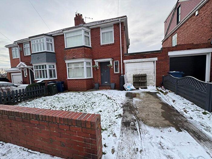 3 Bedroom Semi Detached House For Sale In Stanley Grove, High Heaton, NE7