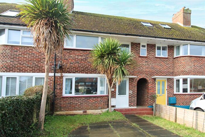 2 Bedroom Terraced House For Sale In Seafield Close, Seaford, BN25