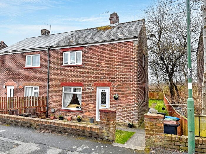 2 Bedroom Semi-Detached House To Rent In Willow Crescent, Consett, DH8