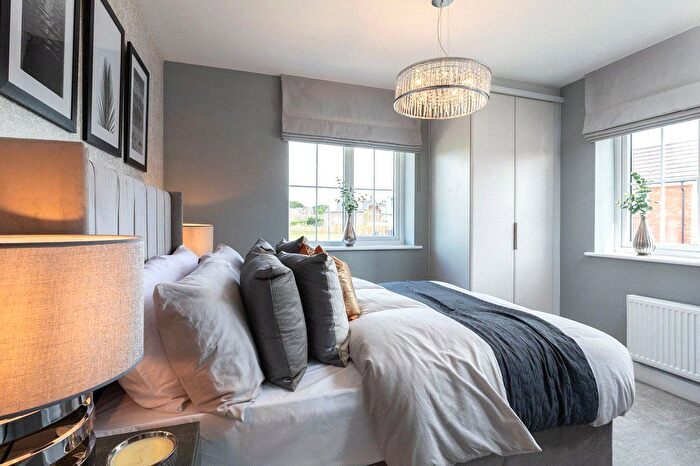 4 Bedroom Detached House For Sale In Lucas Gardens, Shirley, Solihull, West Midlands, B90