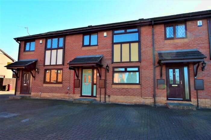 3 Bedroom Mews To Rent In New Wellington Gardens, Blackburn, BB2