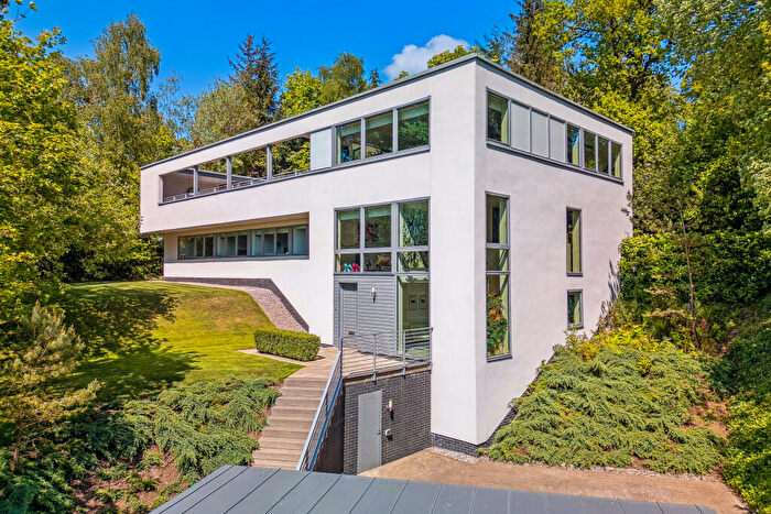 5 Bedroom House For Sale In Kilmardinny Avenue, Bearsden, Glasgow, G61