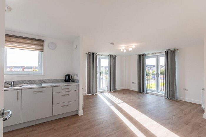 2 Bedroom Flat To Rent In L St Aidens Road, Edinburgh, EH16