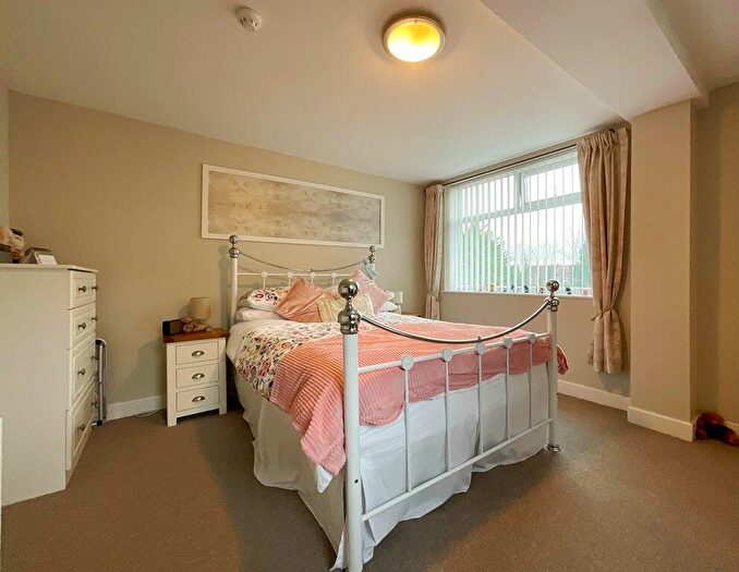 1 Bedroom Flat For Sale In Regent Road, Birkdale, Southport, PR8