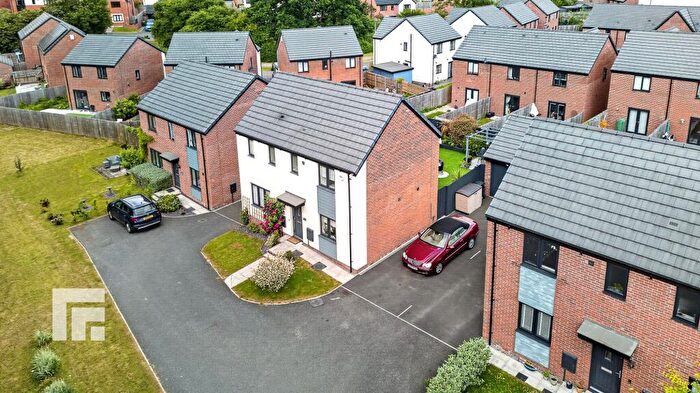 3 Bedroom Detached House For Sale In Trem Y Graig Capel Llanilltern Cardiff, CF5