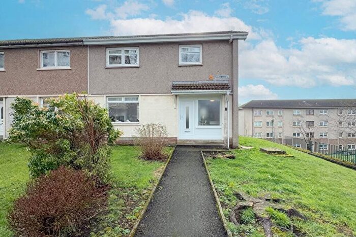 4 Bedroom Terraced House To Rent In Keal Crescent, Glasgow, G15