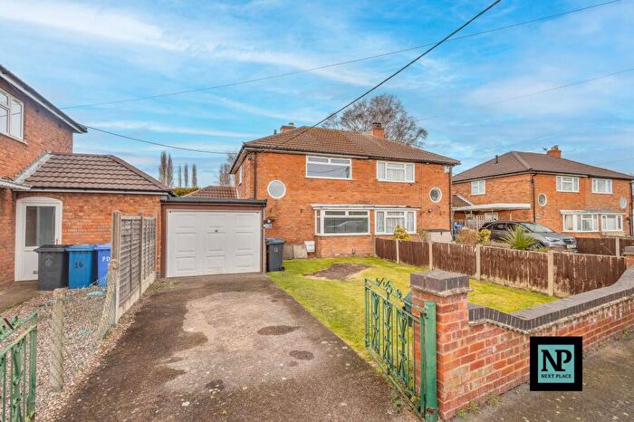 2 Bedroom Semi-Detached House For Sale In Brookside Road, Mile Oak, B78