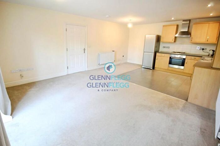 1 Bedroom Flat To Rent In Langley, Slough, Berkshire, SL3
