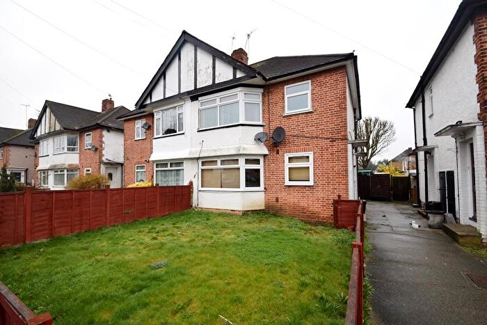 2 Bedroom Maisonette To Rent In Shakespeare Avenue, Hayes, UB4