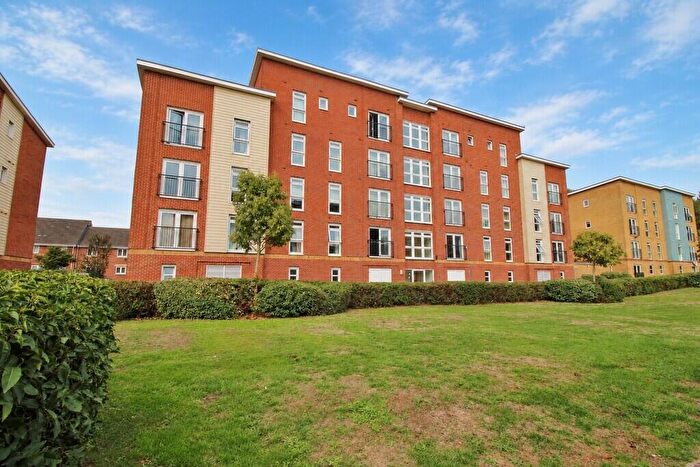 2 Bedroom Apartment For Sale In Billys Copse, Leigh Park, PO9