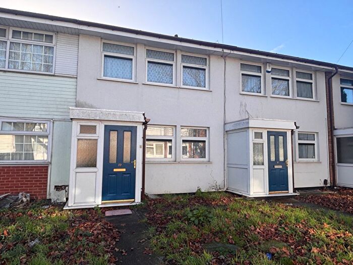 3 Bedroom Terraced House To Rent In Tame Close, Walsall, WS1