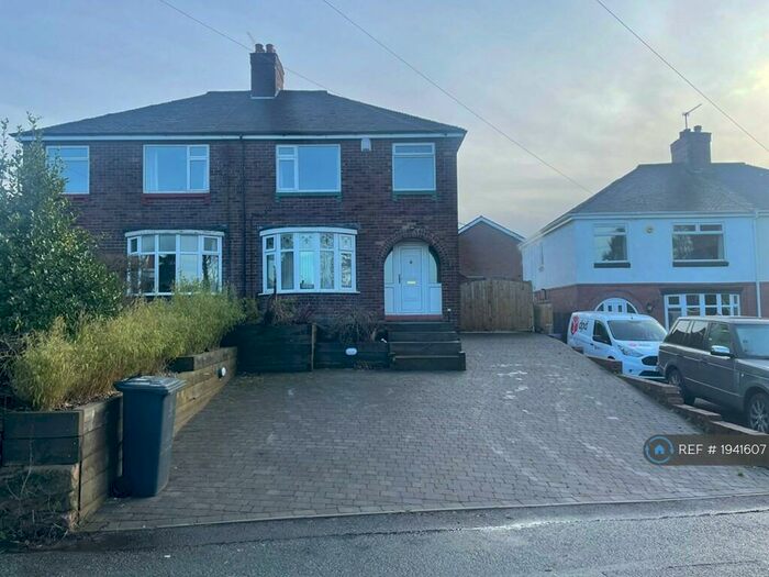 3 Bedroom Semi-Detached House To Rent In Halls Road, Biddulph, Stoke-On-Trent, ST8