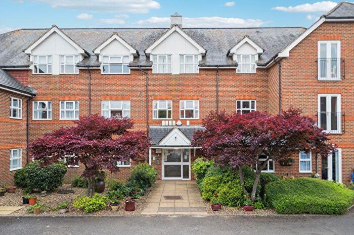 2 Bedroom Retirement Property For Sale In Central Marlow-Retirement Apartment, SL7