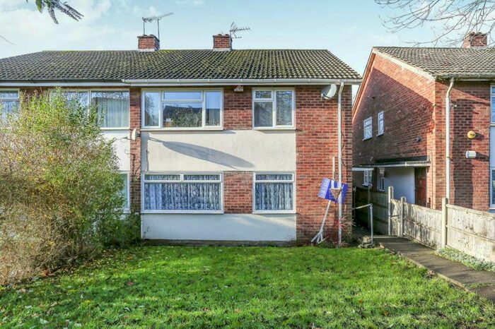 2 Bedroom Maisonette To Rent In Lazy Hill, Birmingham, B38