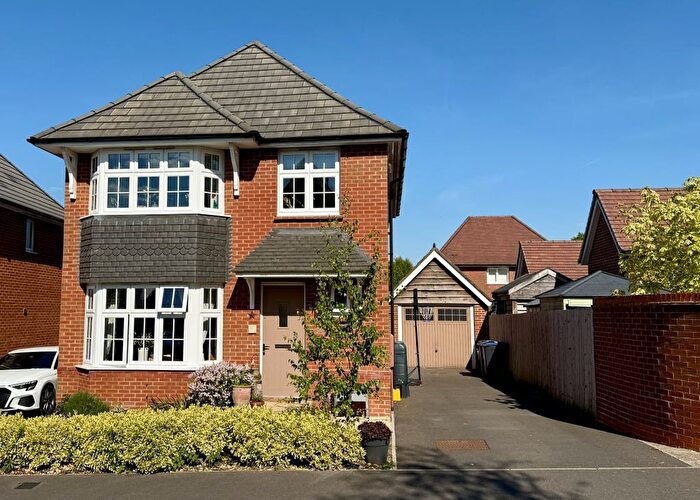 4 Bedroom Detached House For Sale In Osprey Road, Warminster, BA12