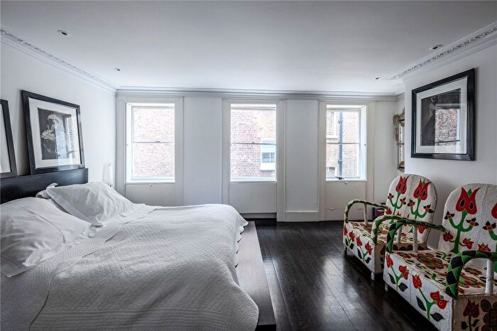3 Bedroom Terraced House For Sale In Cleveland Row, St James’S, London, SW1A
