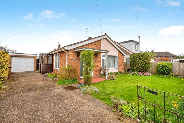 2 Bedroom Detached Bungalow For Sale In Recreation Road, Stalham, Norwich, NR12
