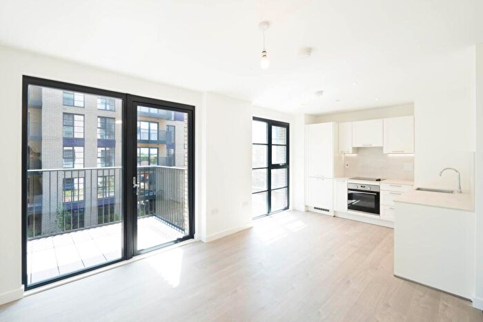 1 Bedroom Apartment To Rent In Burlington Road, New Malden, KT3