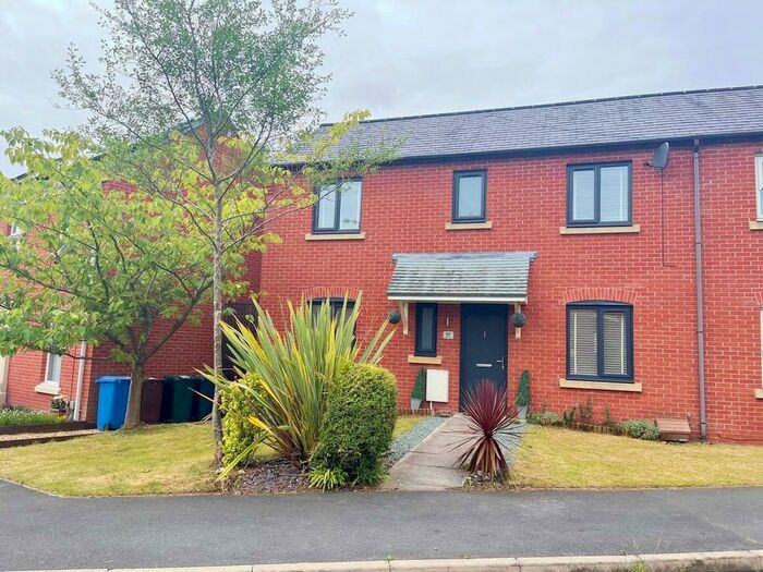 3 Bedroom Semi-Detached House To Rent In Durham Drive, Buckshaw Village, PR7