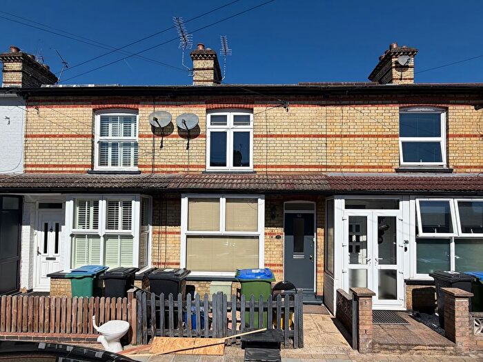 2 Bedroom Terraced House To Rent In Souldern Street, Watford, WD18