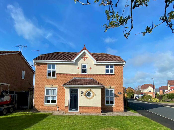 4 Bedroom Detached House To Rent In Redwood Drive, Preston, PR3