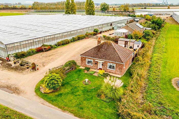 3 Bedroom Detached Bungalow For Sale In Herdgate Lane, Pinchbeck, PE11