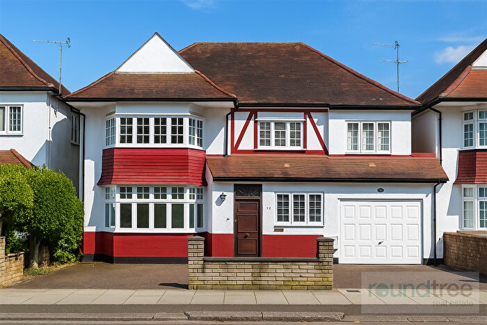 5 Bedroom Semi-Detached House For Sale In Allington Road, Hendon, NW4