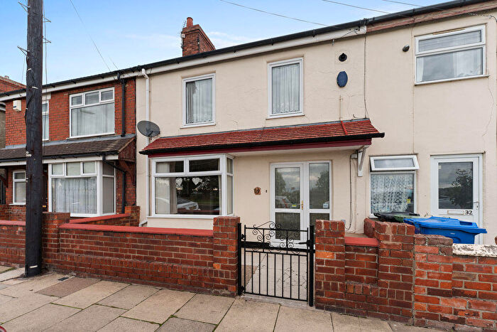 3 Bedroom Terraced House For Sale In Newhaven Terrace, Grimsby, DN31