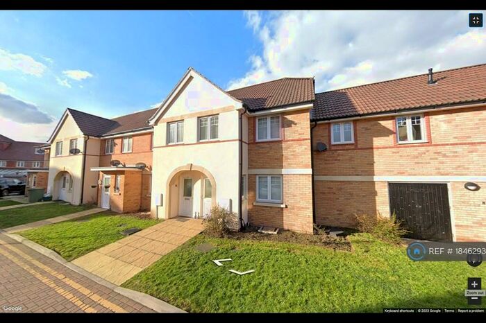 3 Bedroom Terraced House To Rent In Schoolgate Drive, Morden, SM4