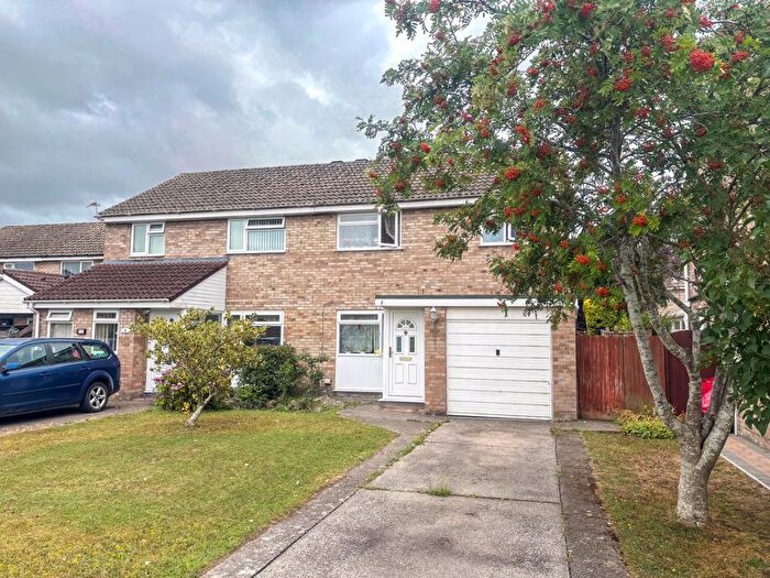 3 Bedroom Semi-Detached House For Sale In Rushmoor, Clevedon, BS21