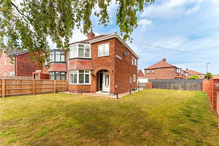 3 Bedroom Semi-Detached House For Sale In Rowlands Avenue, Upton, Pontefract, West Yorkshire, WF9