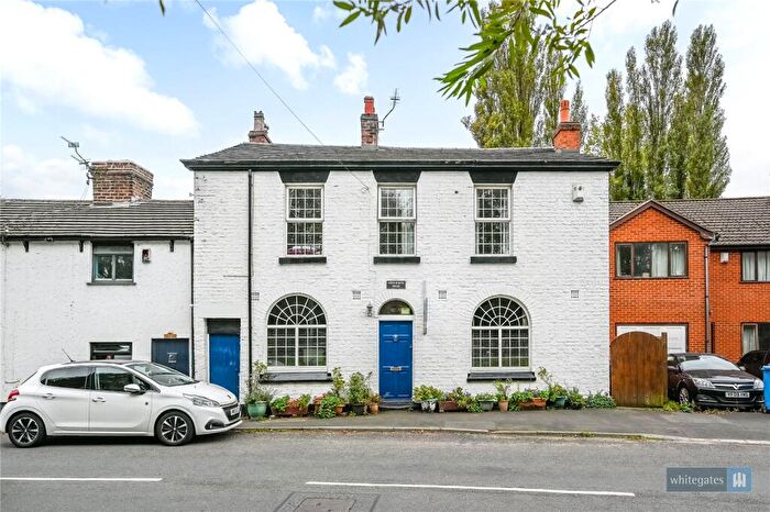 4 Bedroom Link Detached House For Sale In Whiston Lane, Huyton, Liverpool, Merseyside, L36