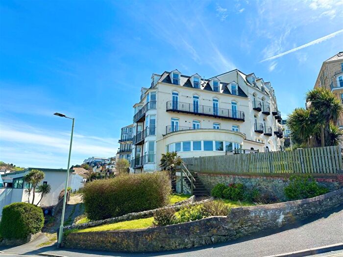 2 Bedroom Apartment For Sale In Sommers Crescent, Ilfracombe, EX34