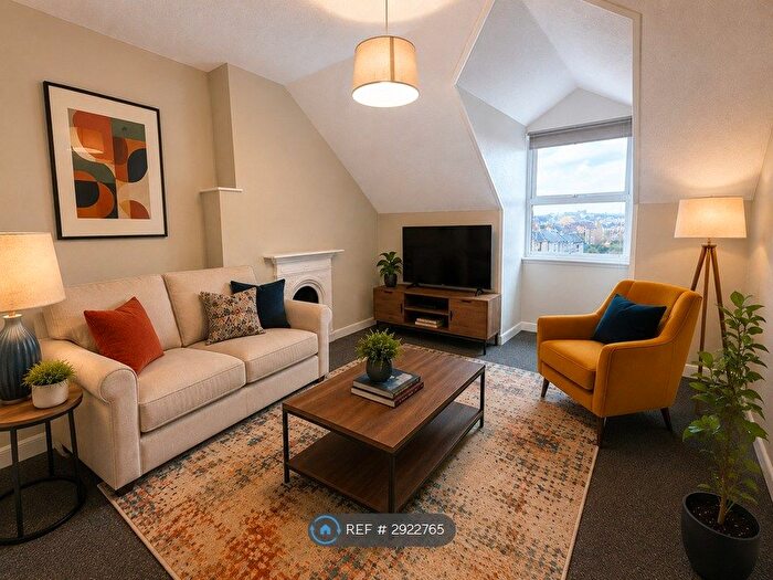 2 Bedroom Flat To Rent In Worrall Road, Bristol, BS8