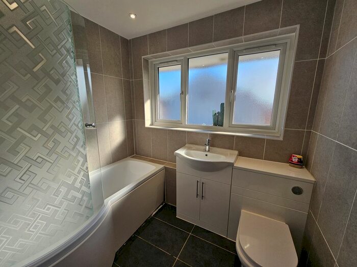 3 Bedroom Property To Rent In Forster Road, Southampton, SO14