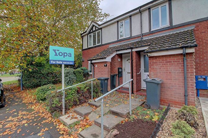 1 Bedroom Flat For Sale In Kenilworth Drive, Nuneaton, CV11