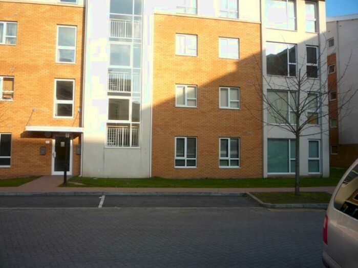 2 Bedroom Flat To Rent In Reresby Court, Heol Glan Rheidol, Cardiff(City), CF10