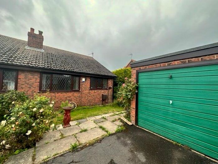 2 Bedroom Bungalow For Sale In The Paddock, Bempton, Bridlington, East Yorkshire, YO15