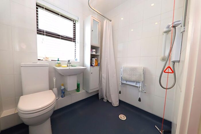 1 Bedroom Flat For Sale In Cherwell Close, Croxley Green, WD3