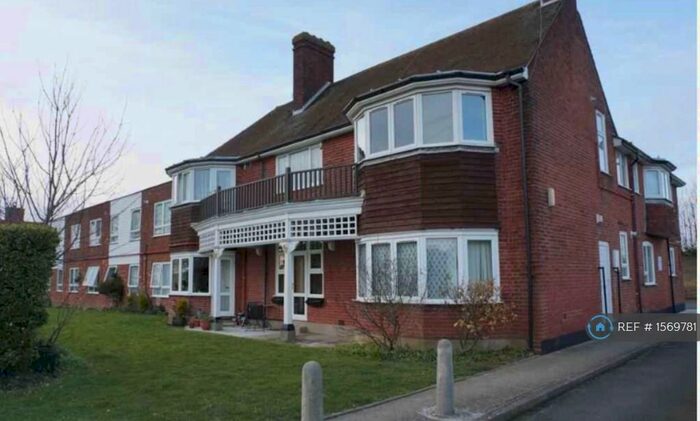 2 Bedroom Flat To Rent In Lister House, Margate, CT9